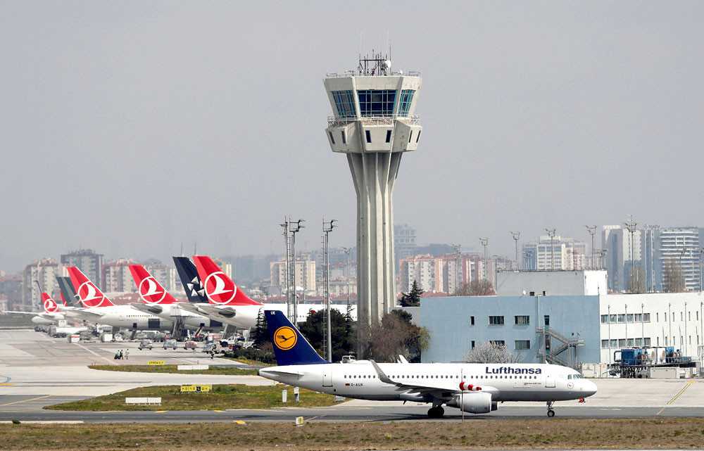 Comfort for Lufthansa after best shareholder backs rescue deal