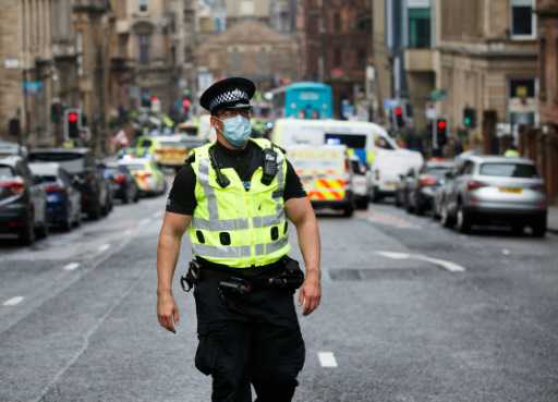 6 injured in Glasgow stabbing; suspect killed
