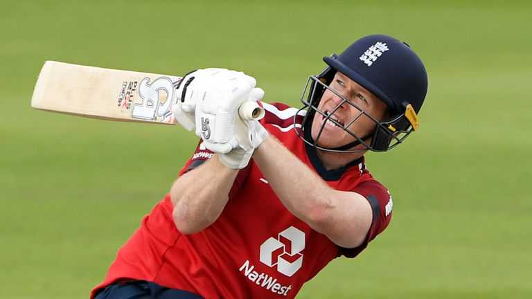 Morgan leads England to Pakistan victory in second T20