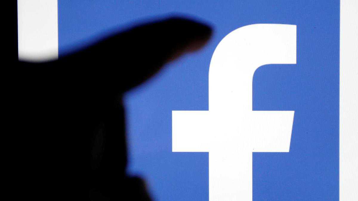 Facebook threatens to block persons and publishers in Australia from sharing news