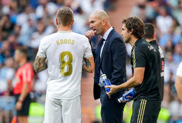 'He Is Fascinating' - Zidane Heaps Praise On Kroos