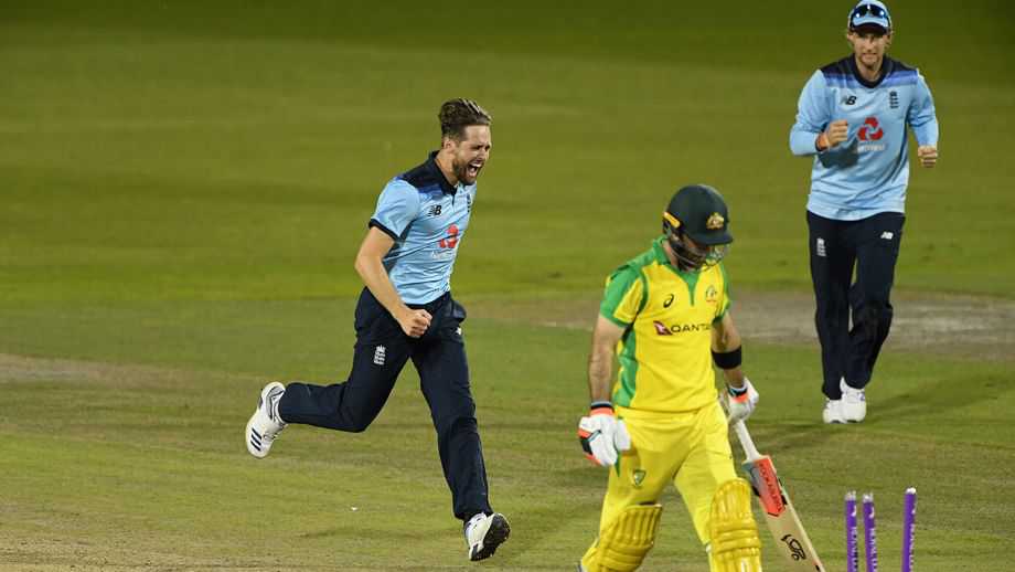 England bowlers have all the answers to spark staggering Australia collapse