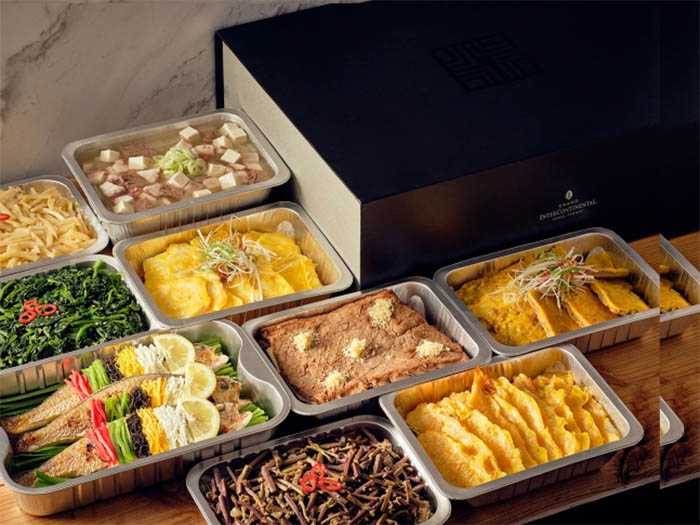 Businesses Offer Lavish Meal Sets for Lockdown Chuseok