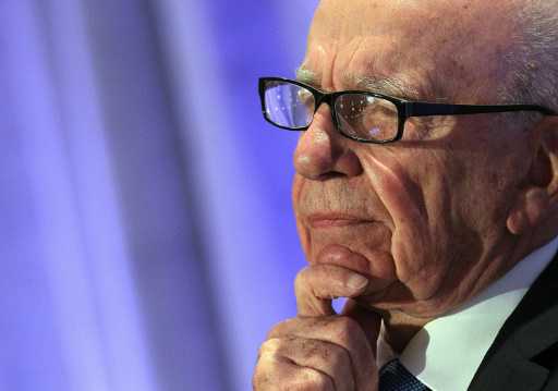 A lot more than 180,000 back inquiry into Murdoch's Australian media 'monopoly'
