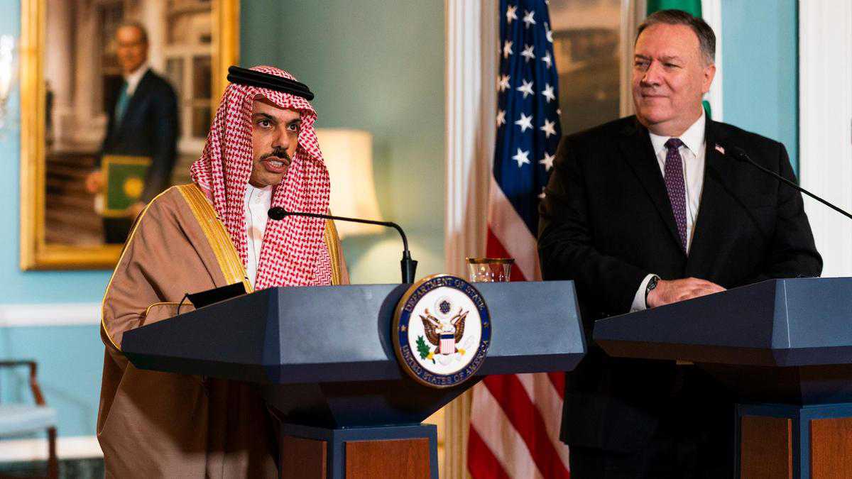 Pompeo urges Saudi Arabia to establish ties with Israel