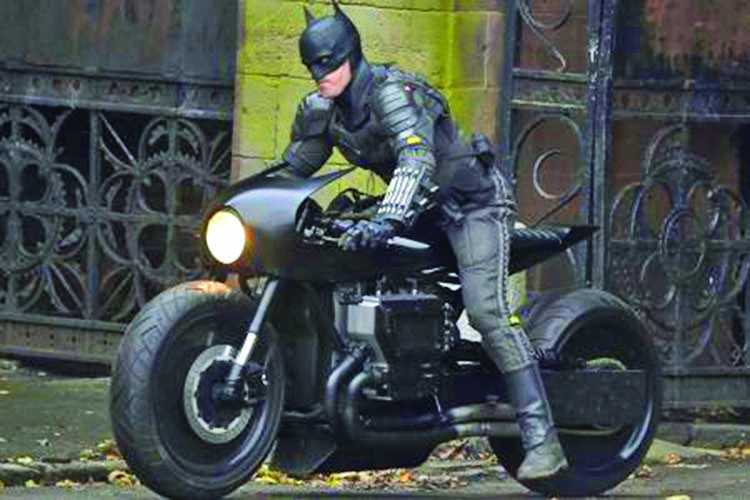 'The Batman' team continues to shoot in UK
