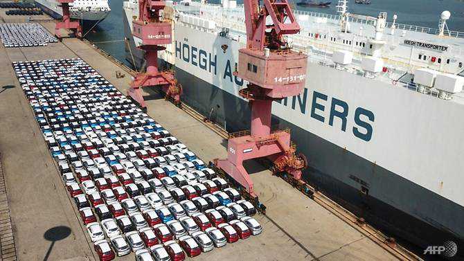 China exports remain strong in October, import growth slows.