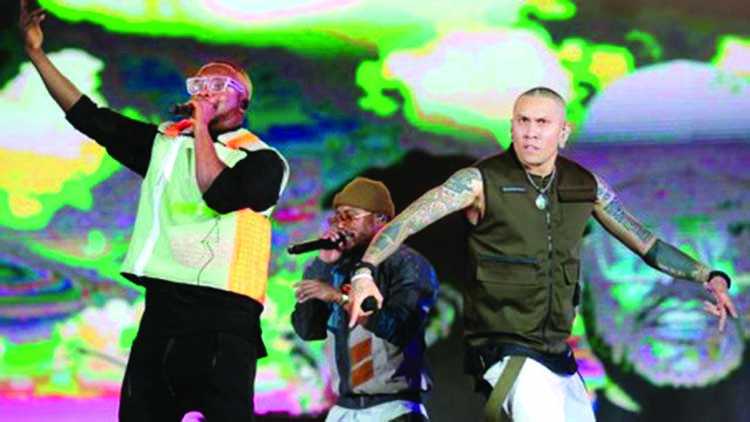 The Black Eyed Peas tops charts in move to Latin music
