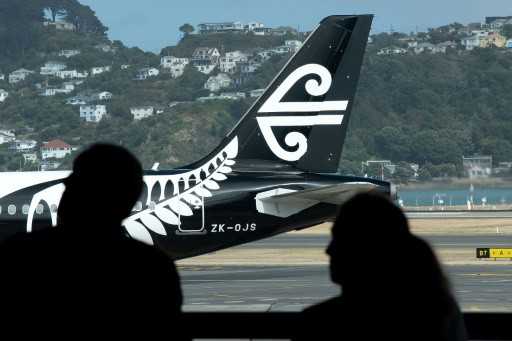 New Zealand moves to reopen border but only with Cook Islands