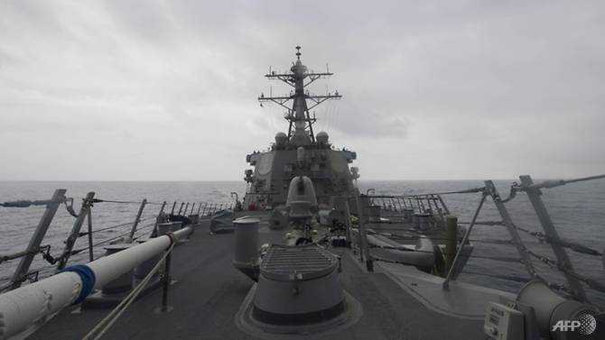 US warships transit Taiwan Strait, China denounces 'provocation'