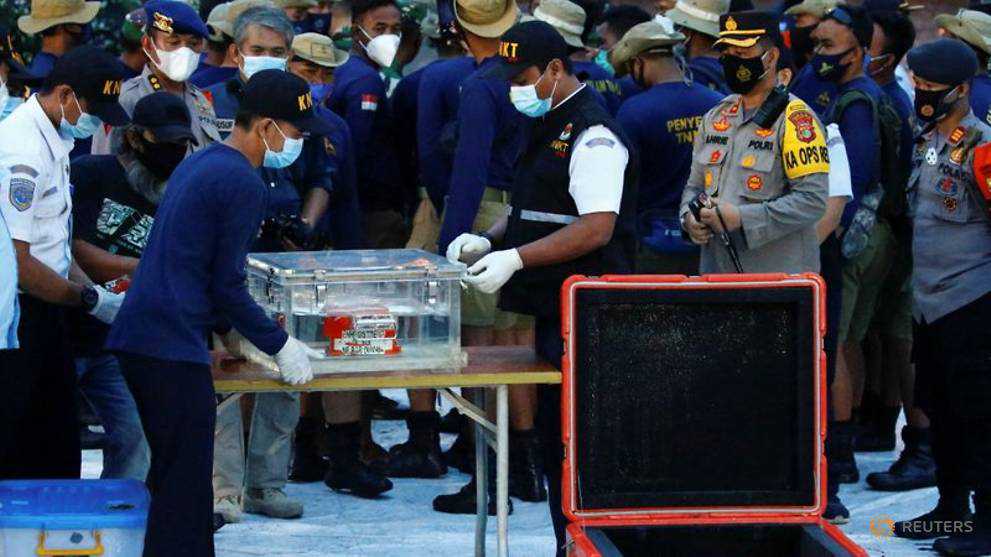 US transport safety plank sending crew to probe Sriwijaya Weather plane crash