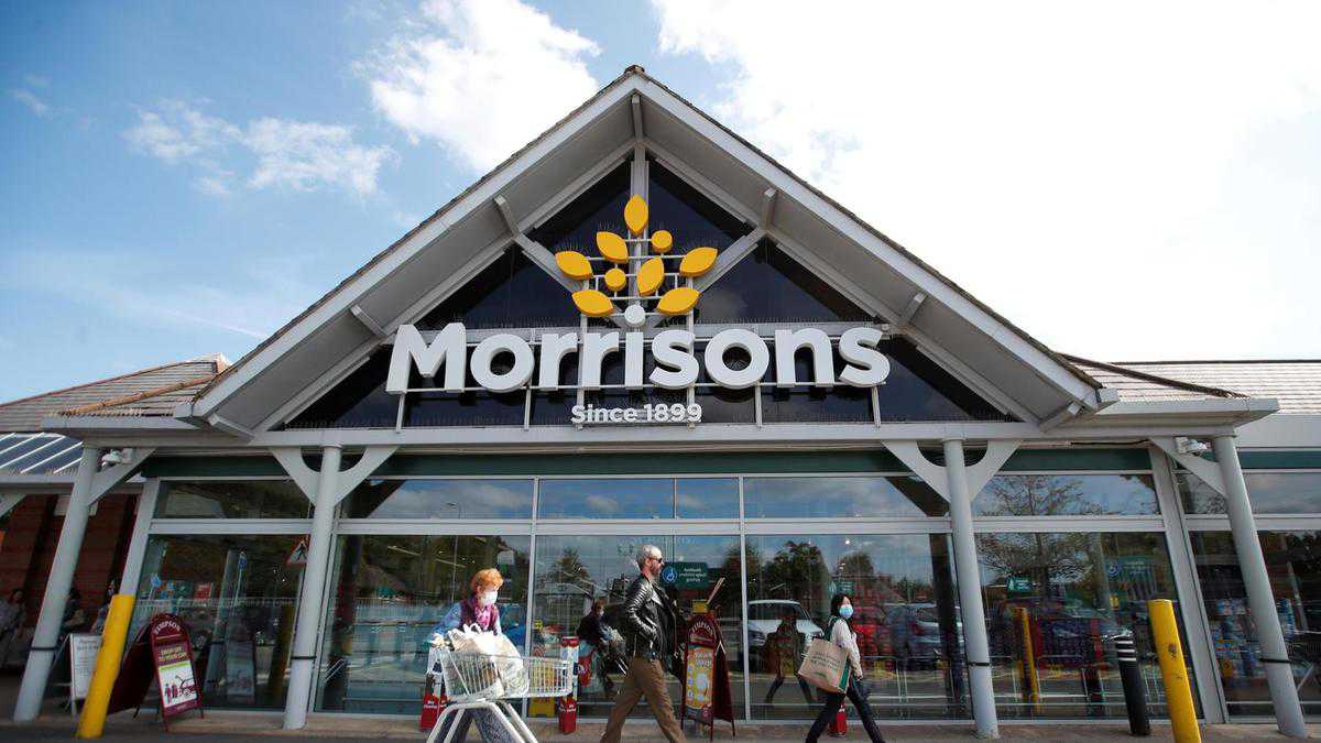 Britain's Morrisons sets minimum amount wage of £10 one hour for shop staff
