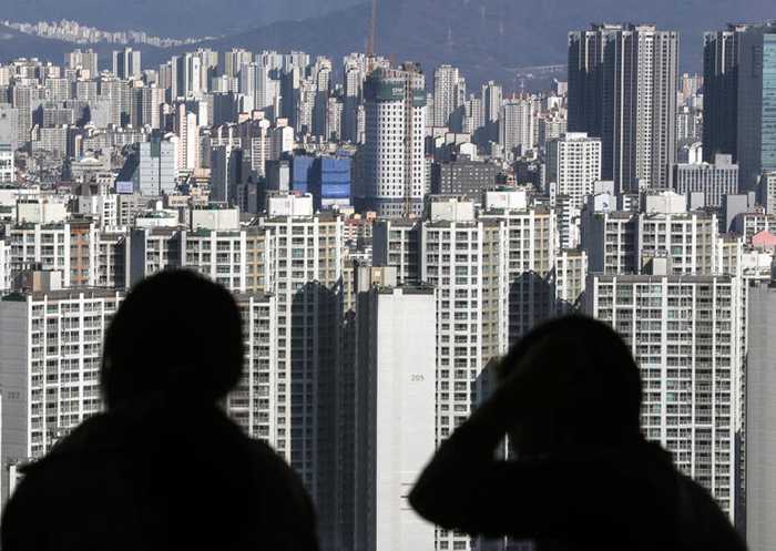 Even Small Apartments on Seoul Now Cost More Than W1 Billion