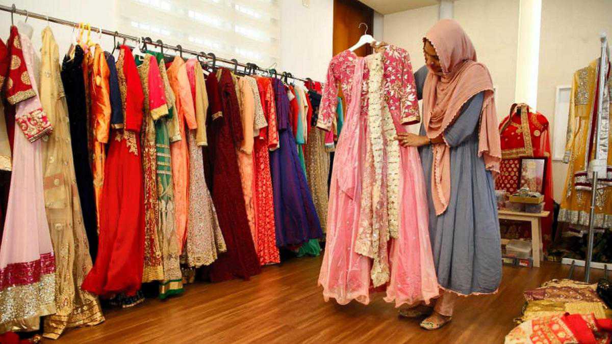 Indian boutique gives wedding dresses free of charge
