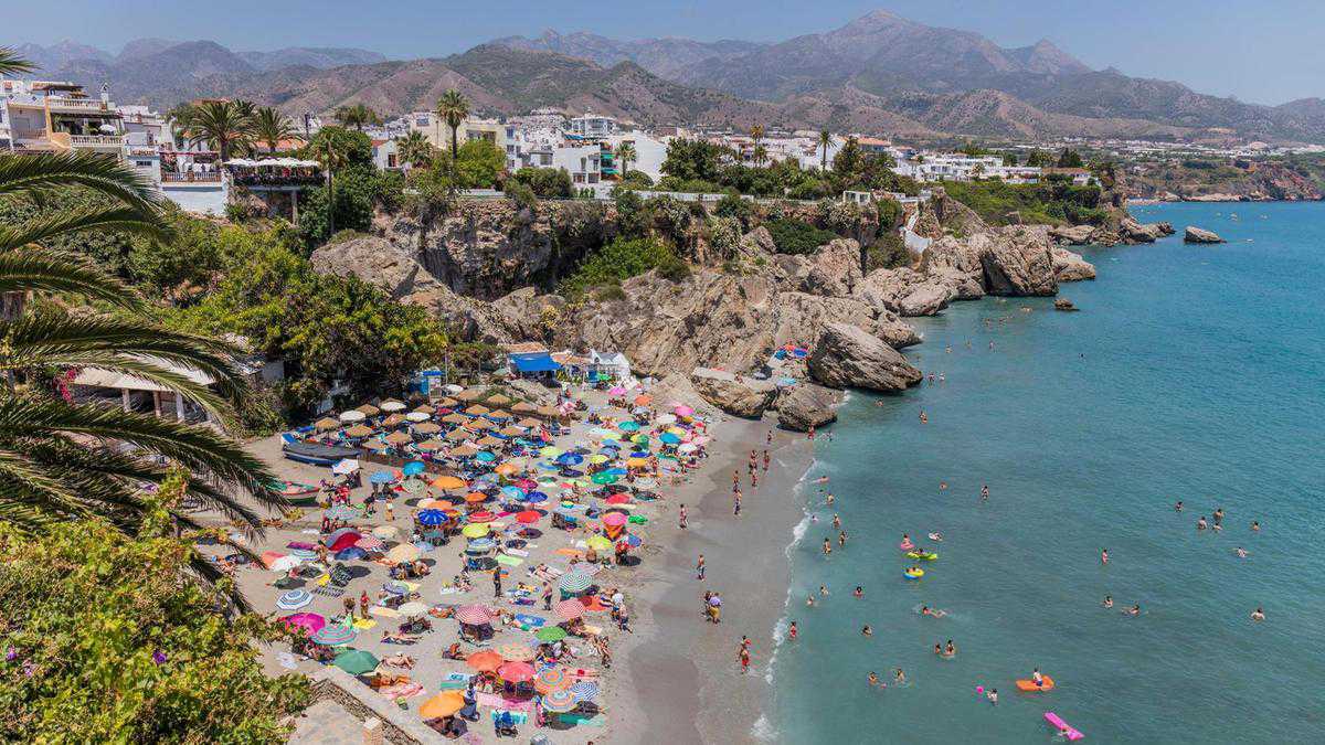 Spain pins expectations on vaccine passports to revive summer tourism