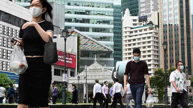 0.5% of Singapore's workforce are long-term visit complete holders
