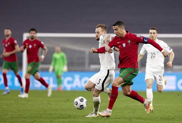 Ronaldo & Portugal Scrape To Globe Cup Qualifying Win