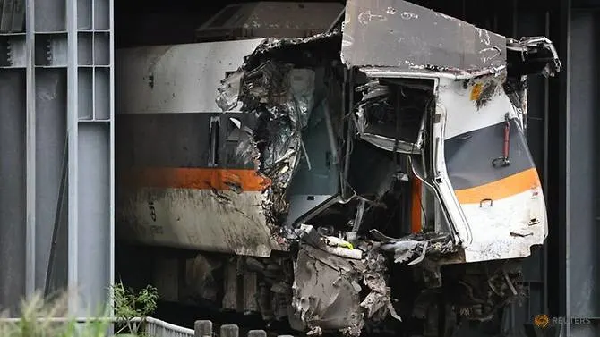 Truck landed on coach track a minute before deadly Taiwan crash