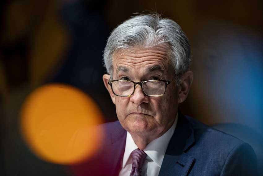 Federal Reserve head Powell sees U.S. boom ahead, with COVID even now a risk