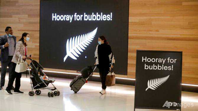 New Zealand pauses travel bubble with Australia after COVID-19 lockdowns in Perth and Peel