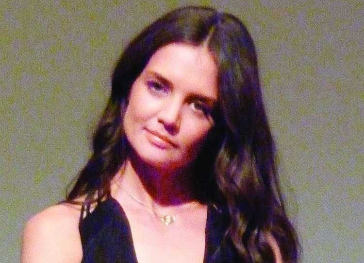 Katie Holmes spotted donning baggy clothing following Emilio Vitolo Jr. split
