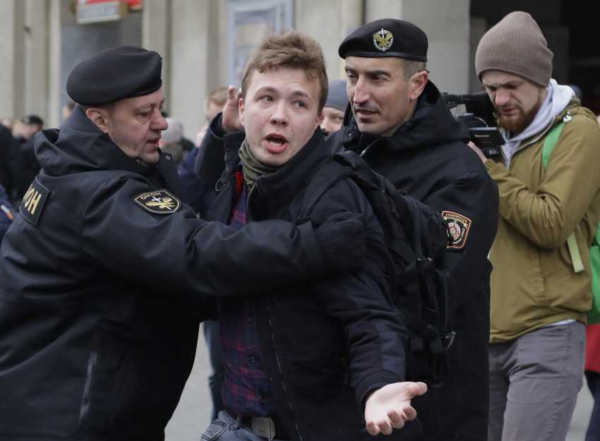 Belarus opposition amount detained after flight diverted