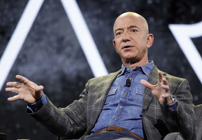 Jeff Bezos says will move baton to new Amazon CEO on July 5
