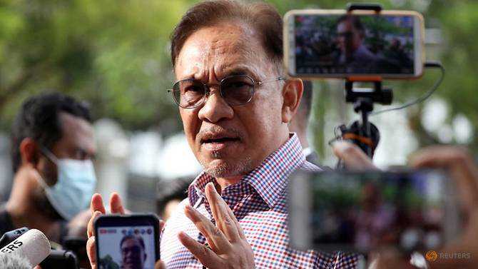 Anwar says he pleaded with Malaysian king against extending state of emergency, new federal government not discussed