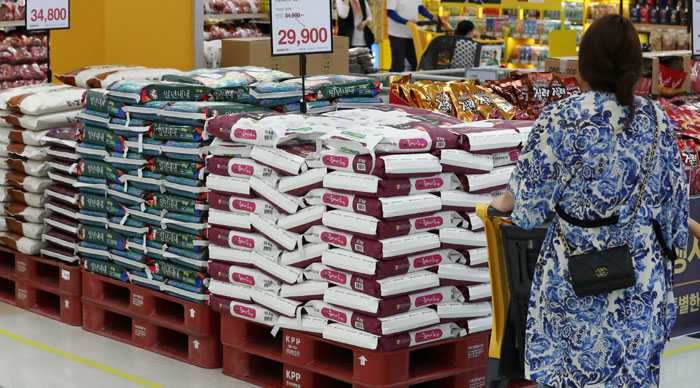 Prices of Rice, Derivative Products Surge Sharply