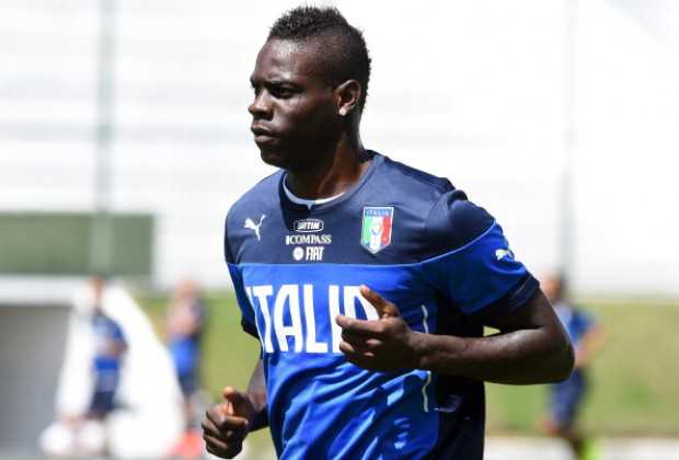 Balotelli Says He Would've Made Italy Players Take The Knee