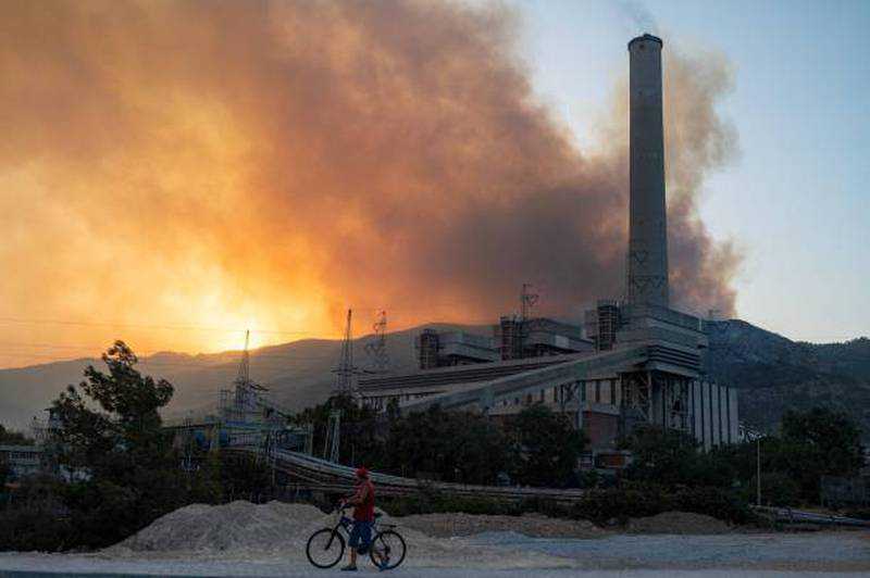 Turkish bushfires reach power station near Bodrum