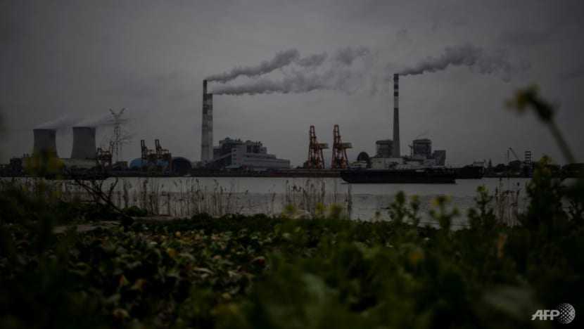 China signals steady course after UN climate warning