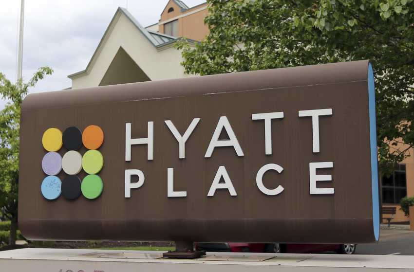 Hyatt to buy resort manager Apple Leisure for $2.7 billion