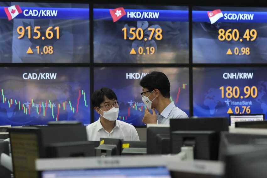 Asia stocks fall as Delta variant worries take center stage