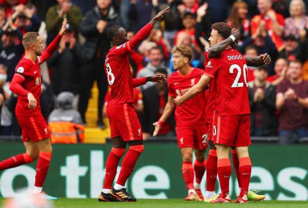 Liverpool Maintain Winning Start At Packed Anfield
