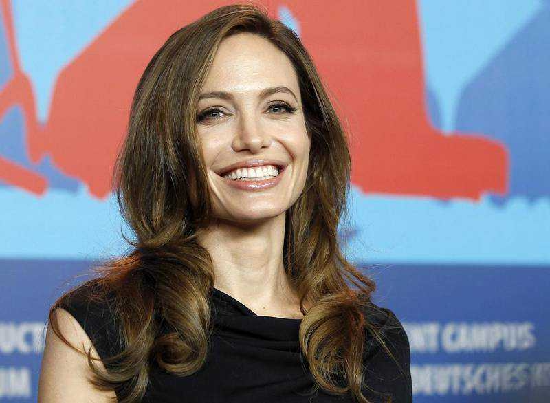 Angelina Jolie's first-ever Instagram post: a handwritten letter from an Afghan teenager