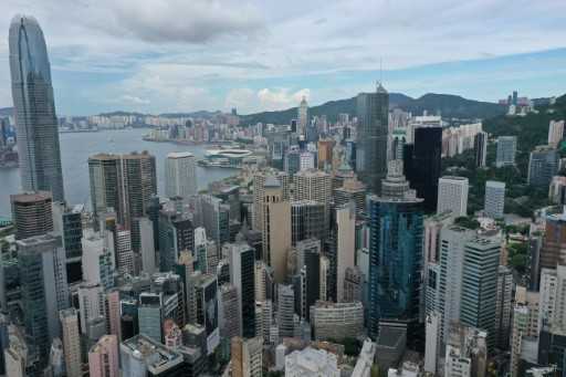 Businesses say Hong Kong quarantine threatens financial hub status