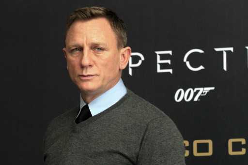 Bond footage thrills CinemaCon as theaters eye recovery
