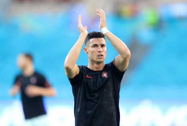 BREAKING! Man Utd Agree Deal For Ronaldo Return!