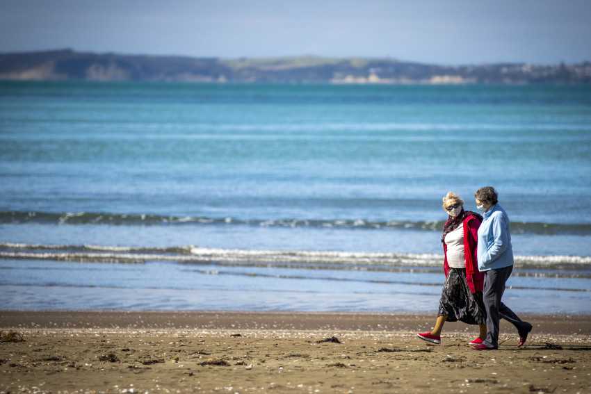 Climate change pushes New Zealand to warmest recorded winter
