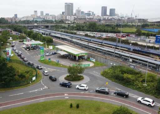 Fuel pumps run dry in UK as govt blames panic buying