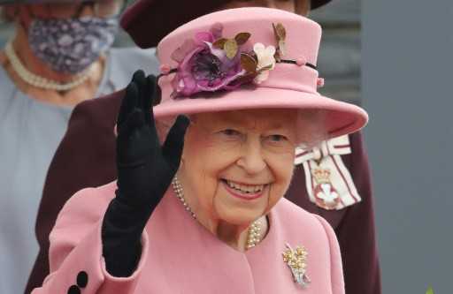 Confusion reigns over Queen Elizabeth II's health after hospital stay
