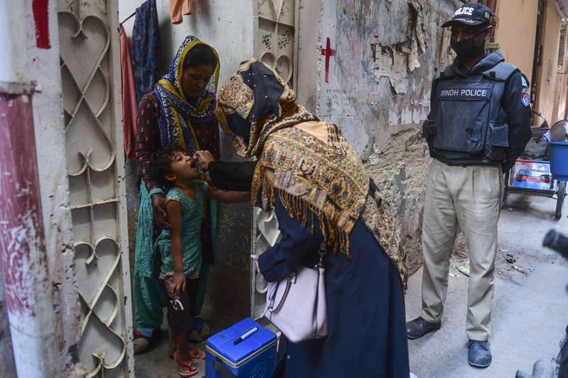 'Stars aligning' for Pakistan's polio eradication effort after sharp drop in cases