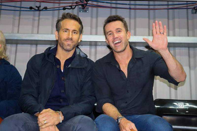 Ryan Reynolds shocks fans at first live Wrexham game: 'It shows they mean business'