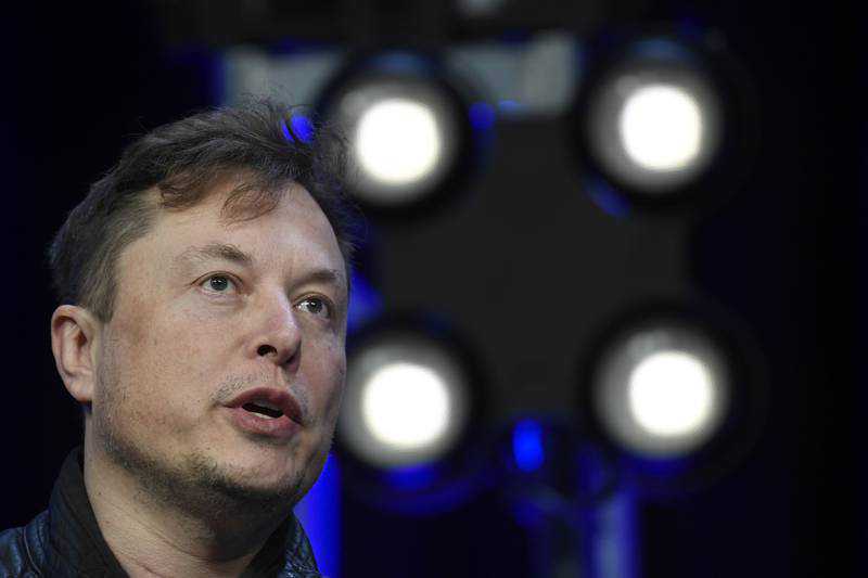 Elon Musk sells $5bn of Tesla shares after Twitter poll