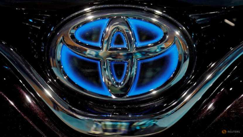 Toyota says to develop alternative fuels with other Japanese vehicle makers