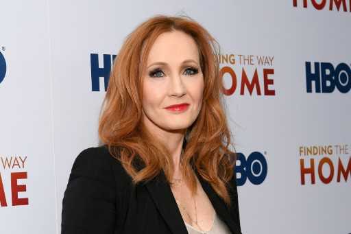 J.K. Rowling reveals death threats over transgender row