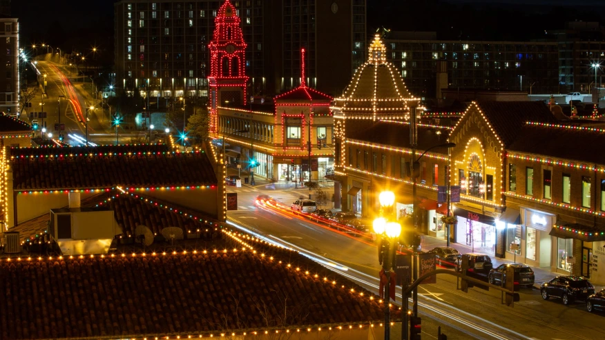 Plaza Lighting Ceremony: Here’s what to know about KC holiday event 