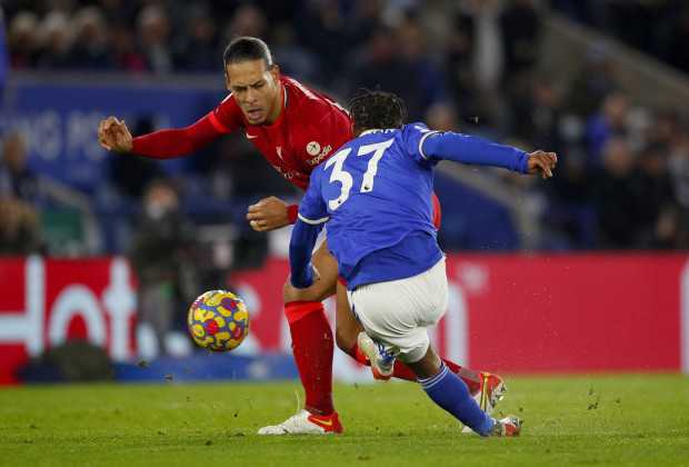 Liverpool's Title Hopes Dented After Leicester Loss