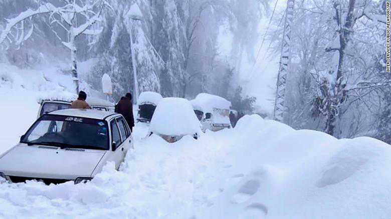 Snowstorm kills at least 21 tourists at Pakistani resort
